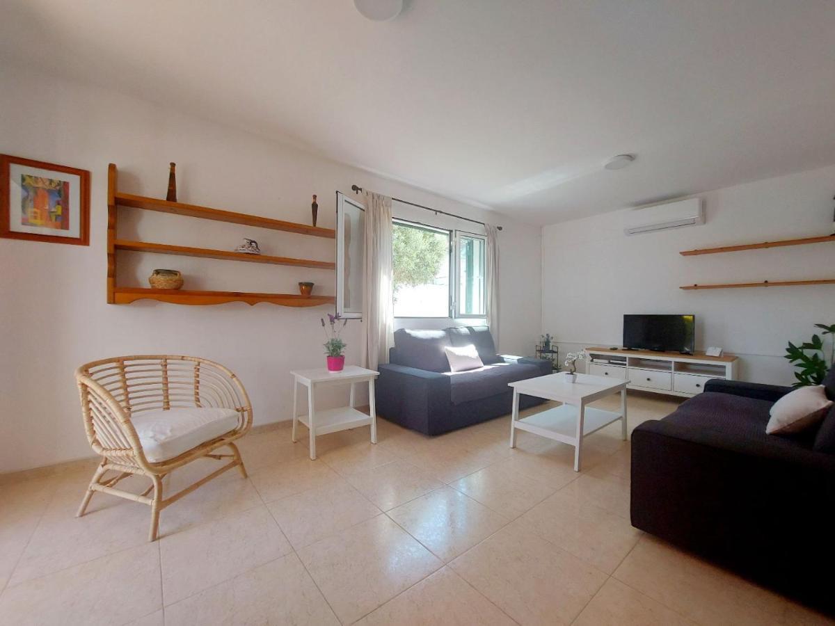 Villa Limon Cala Blanca  Esterno foto